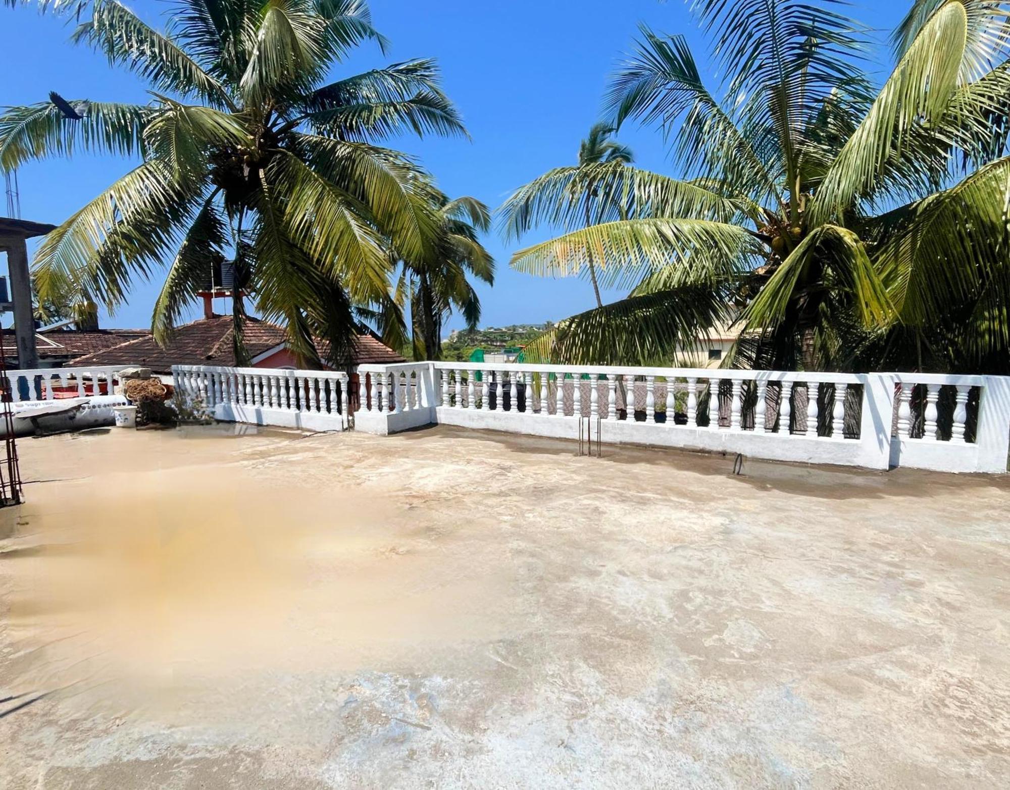 Yash-Deep 100 Meter Calangute Beach Walking ภายนอก รูปภาพ